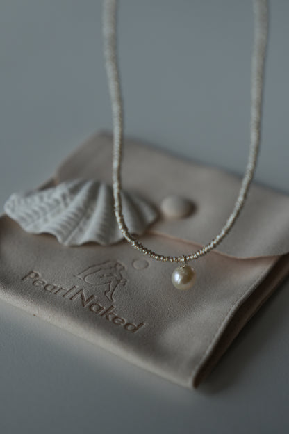 Link hanging pearl choker
