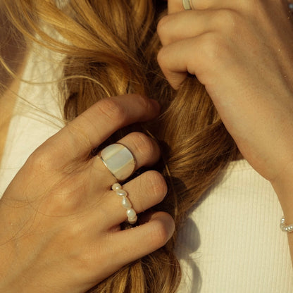 Big pearl ring