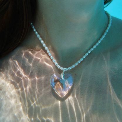 Pearl glass heart